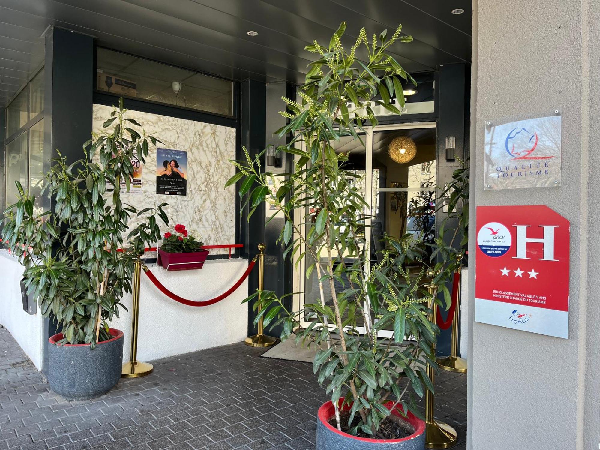Best Western Hotel & Spa Austria-La Terrasse Saint-Etienne  Exteriör bild