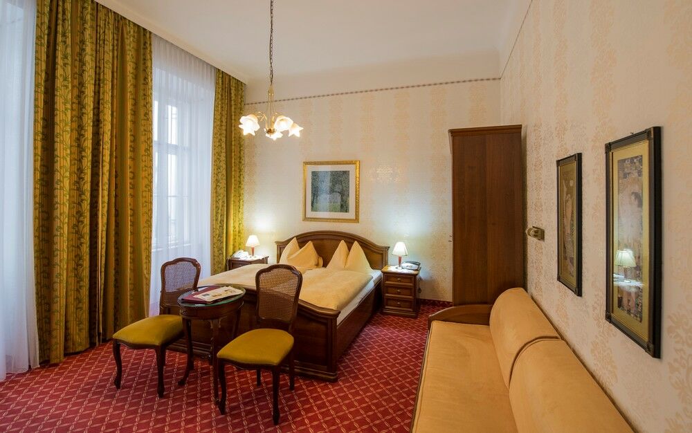 Best Western Hotel & Spa Austria-La Terrasse Saint-Etienne  Exteriör bild